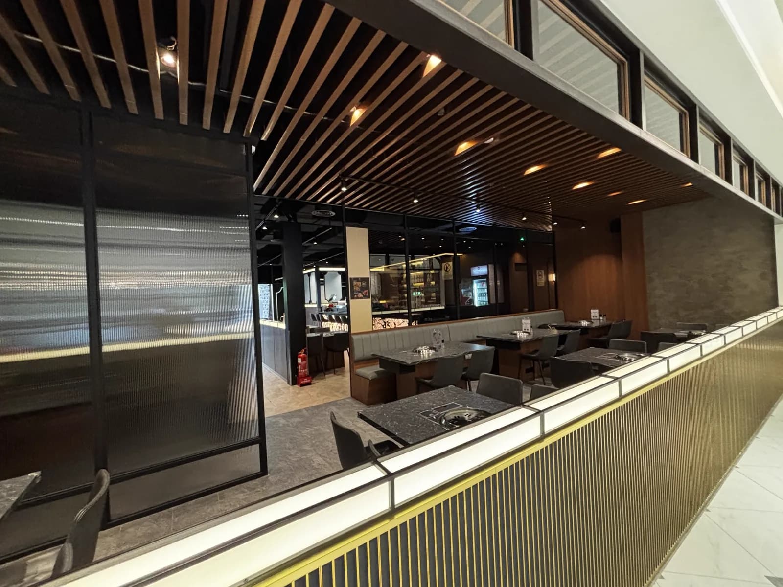 GOSANCHON — interior covered from outside view 2