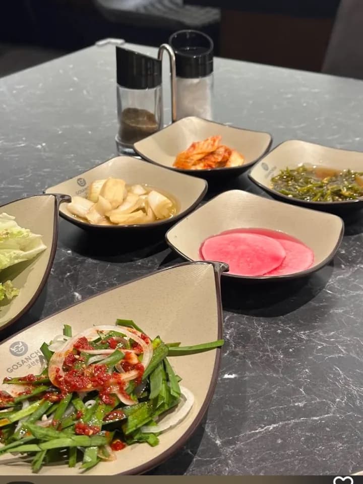 GOSANCHON — side dishes and scallion salad